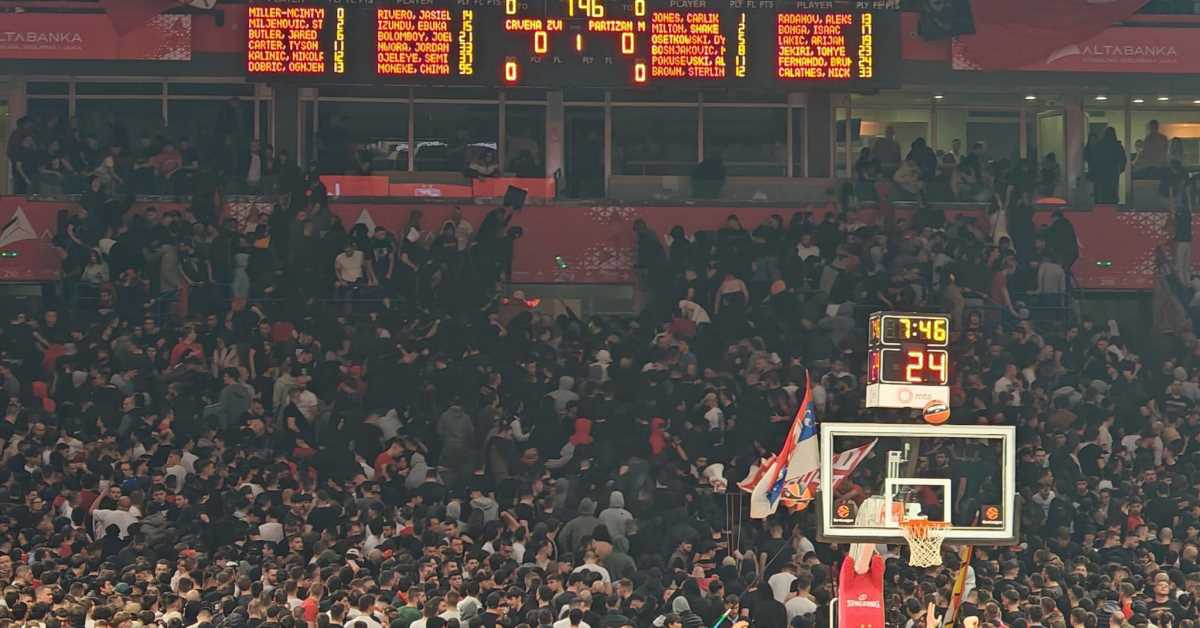 Delije se potukle sa Žandarmerijom