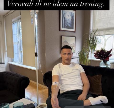 MARKO ĐEDOVIĆ NAKON BIOPSIJE SEDI KUĆI I PRIMA INFUZIJU: Isplivala fotka, on poslao poruku svima: "Verovali ili ne... " Evo u kakvom je stanju (FOTO)