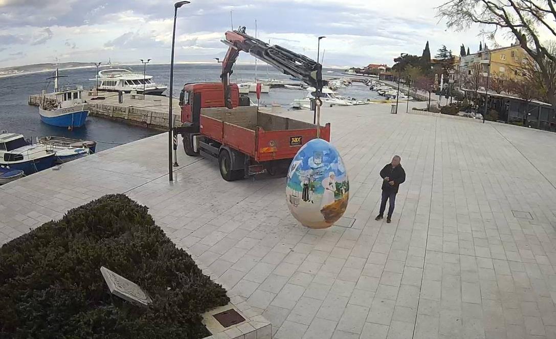 Iz Jadrana izvučeno ogromno uskršnje jaje