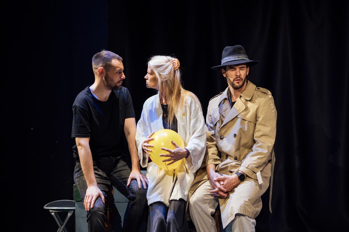 NNCH2868 predstava Balon foto Natasa ilic.jpg