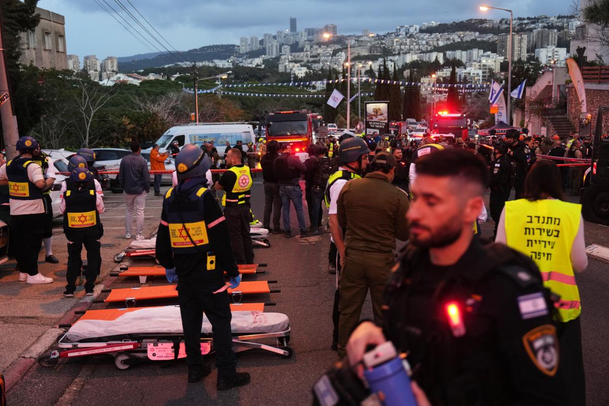 haifa09 AP Ariel Schalit.jpg