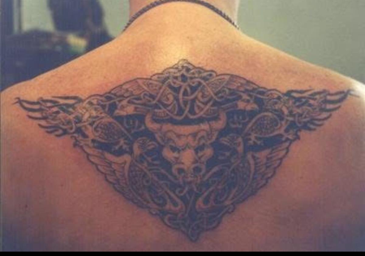 OTKRIVAMO SVE DETALJE TRAGIČNOG ŽIVOTA KRISTIJANOVE DRUGARICE! Stela radila tetovaže za 50 evra da bi preživela, ovo su njeni radovi