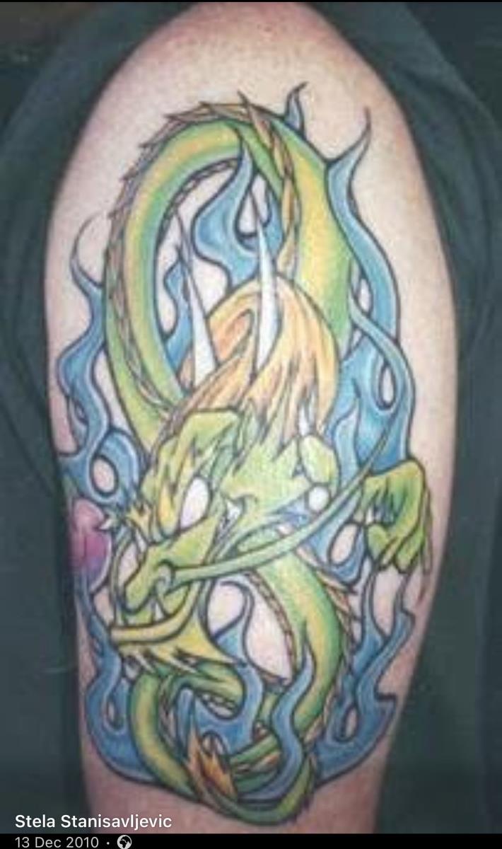 OTKRIVAMO SVE DETALJE TRAGIČNOG ŽIVOTA KRISTIJANOVE DRUGARICE! Stela radila tetovaže za 50 evra da bi preživela, ovo su njeni radovi