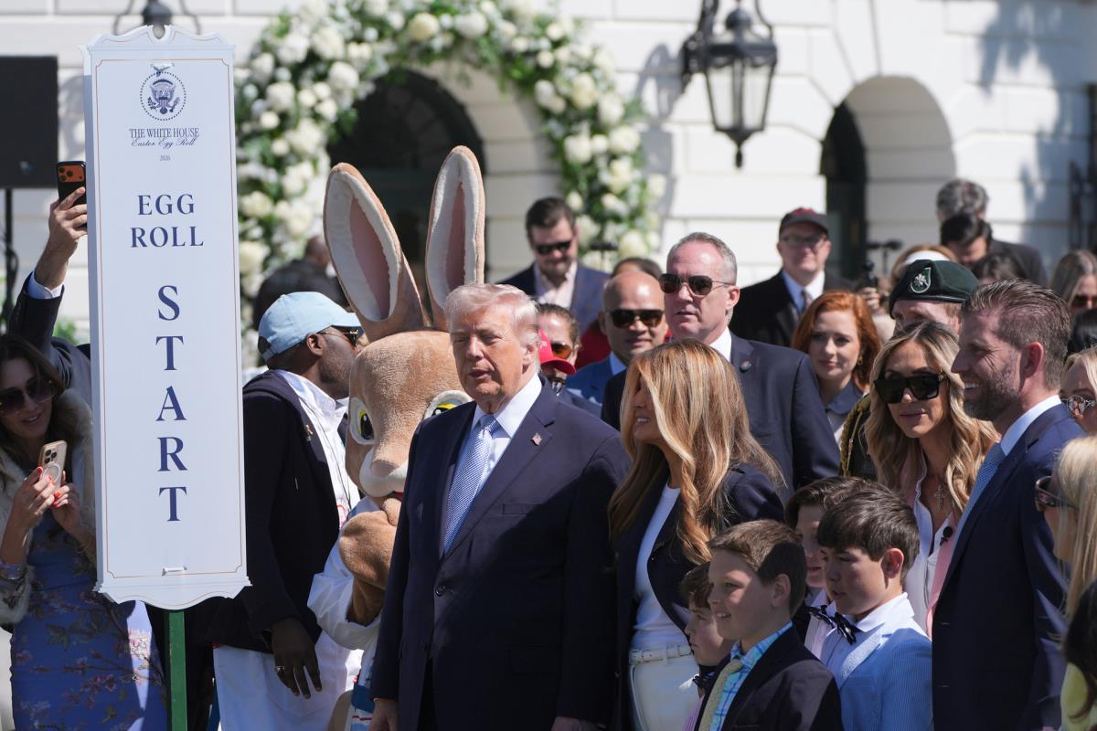 tramp04 AP Alex Brandon.jpg