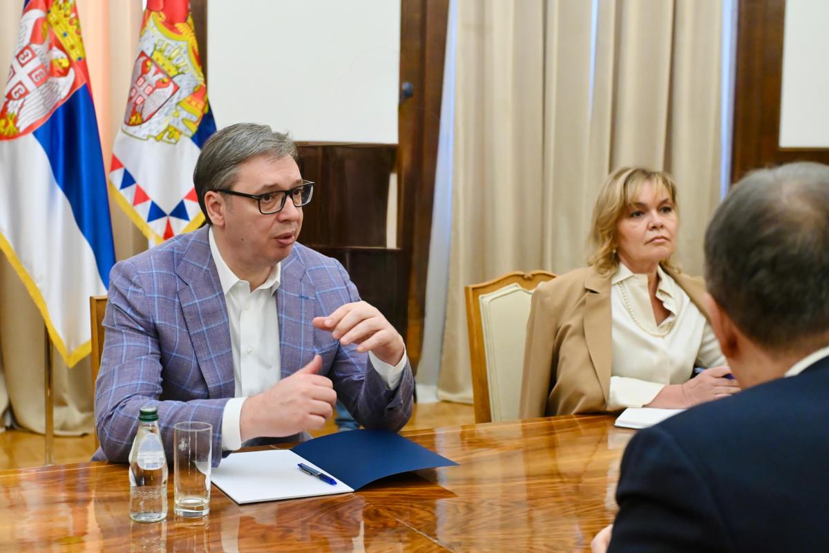 Aleksandar Vučić Ivica Dačić (3).jpeg