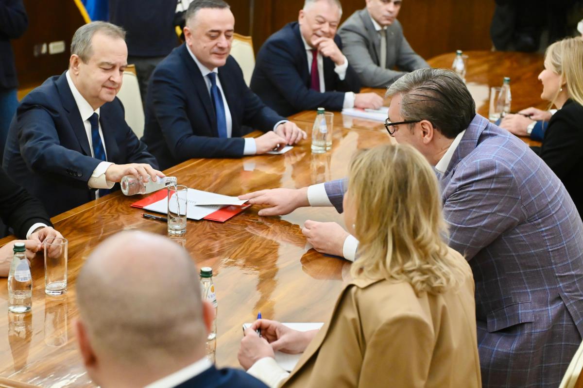 Aleksandar Vučić Ivica Dačić (9).jpeg