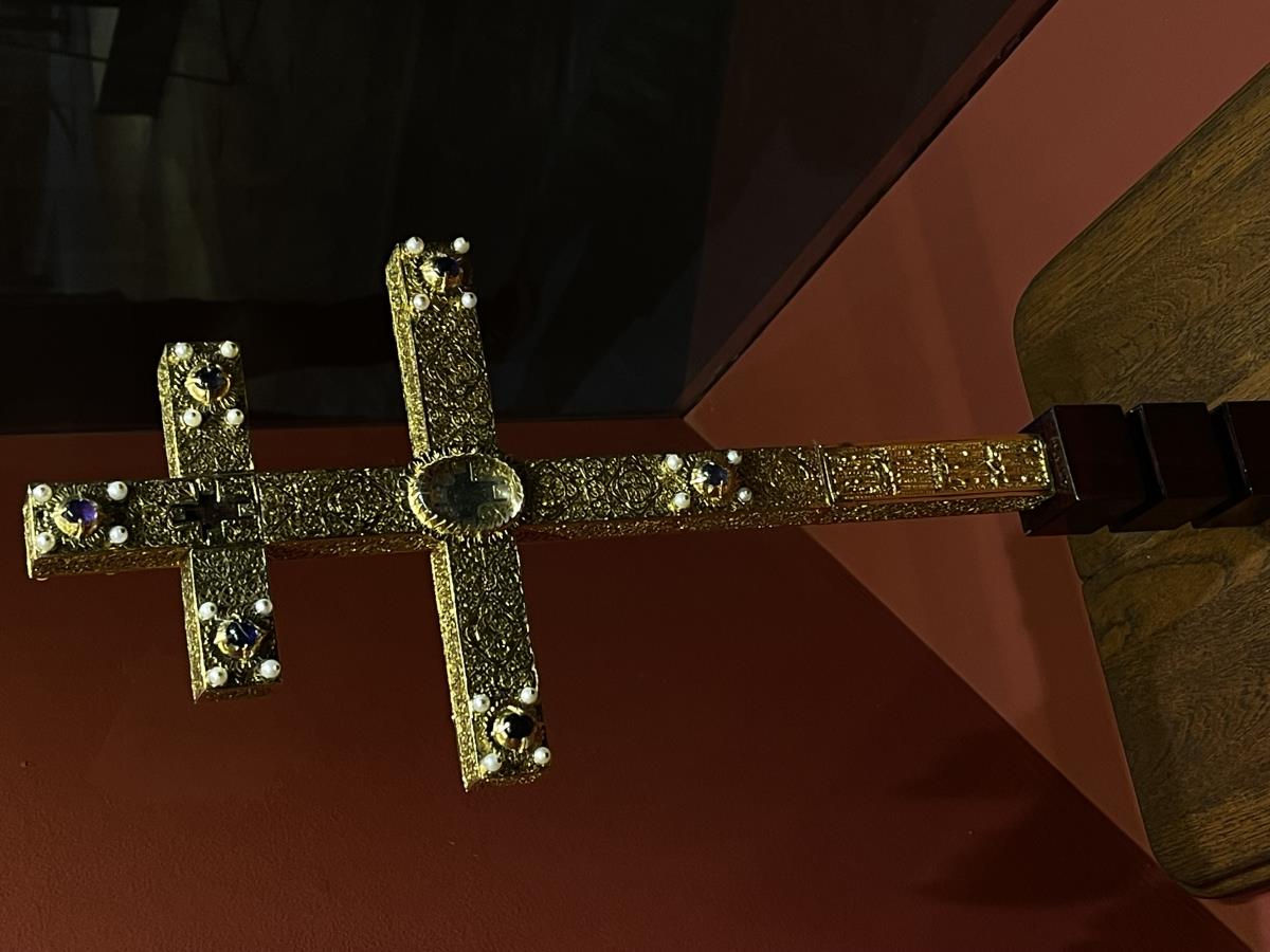 Replika ručnog krsta – stavroteke Svetog Save