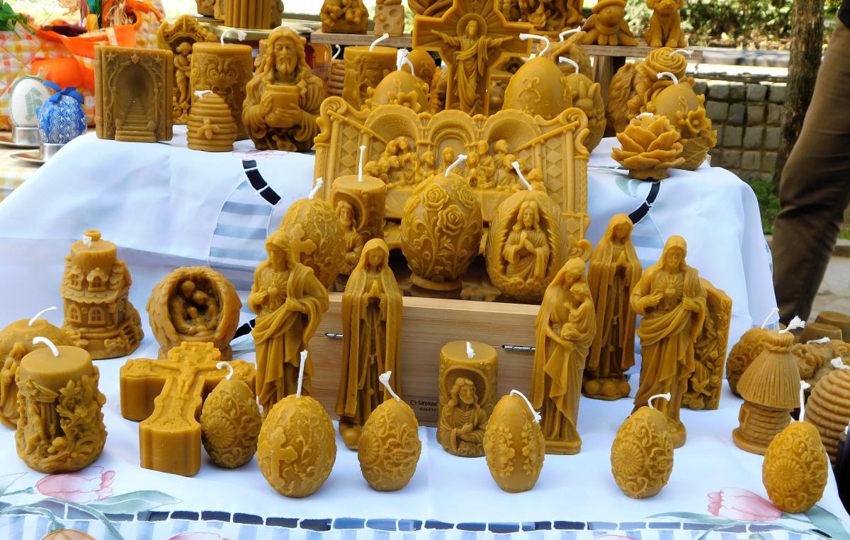 LOZNICA - Sve od voska.jpg