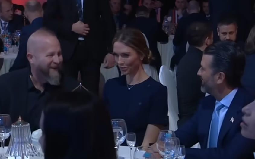 Donald Tramp Mlađi u poseti Banjaluci s verenicom Betina Anderson