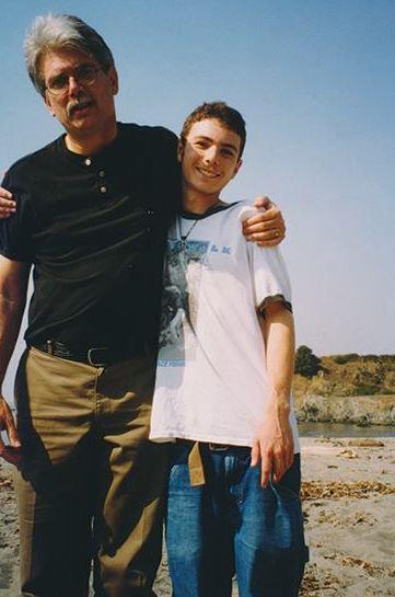 Doktor Metju Mekaj sa sinom Džordanom