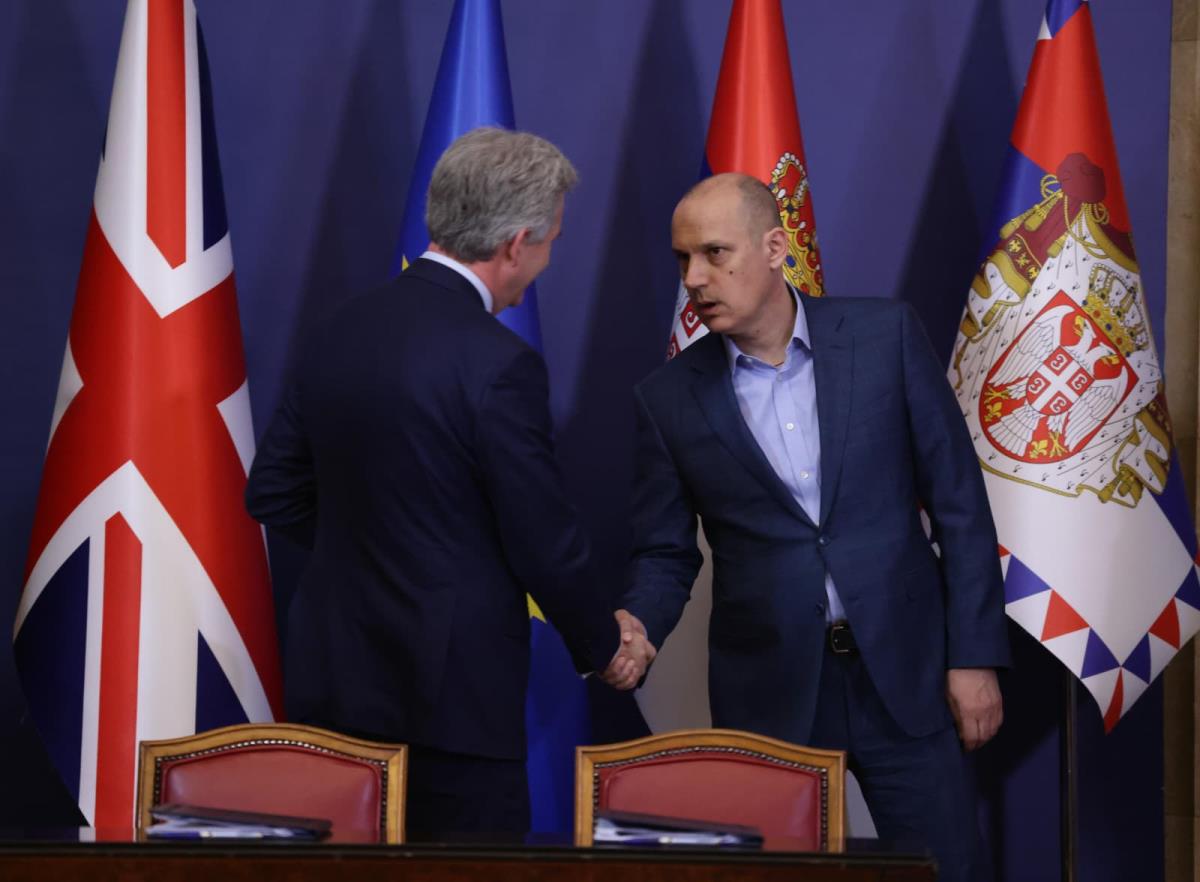 Potpisivanje ugovora RFZO i kompanije AstraZeneka