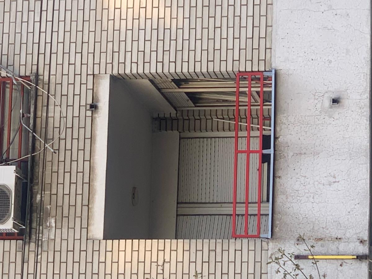 POLICIJA TRAŽI KRISTIJANA GOLUBOVIĆA! Komšija otkrio šta se dešavalo u kuću u kojoj je živela pokojna Stela: Evo šta smo zatekli na licu mesta... (FOTO)