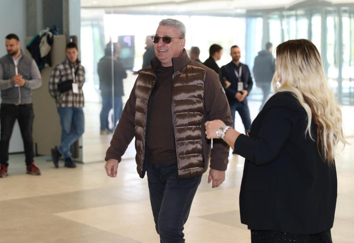 Sednica Predsedništva i Glavnog odbora SNS