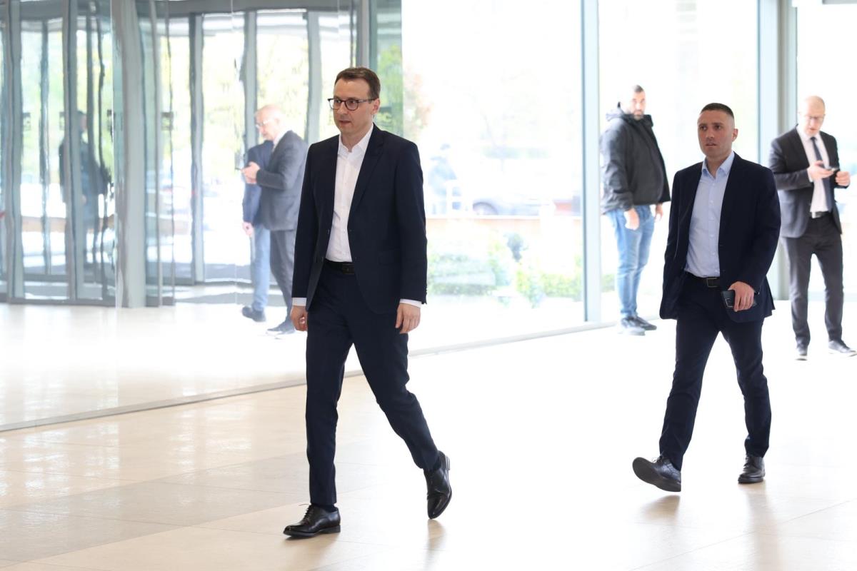 Sednica Predsedništva i Glavnog odbora SNS