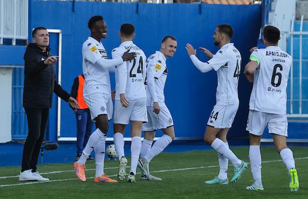 NOVI PAZAR-PARTIZAN_05.JPG