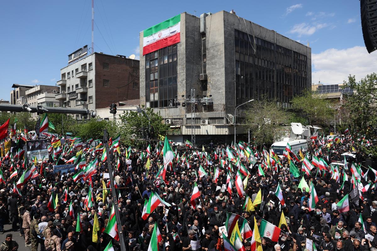 iran01 EPA Abedin Taherkenareh.jpg