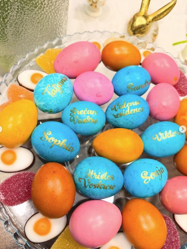 Sonja Vuksanović uživa u vili za vreme praznika