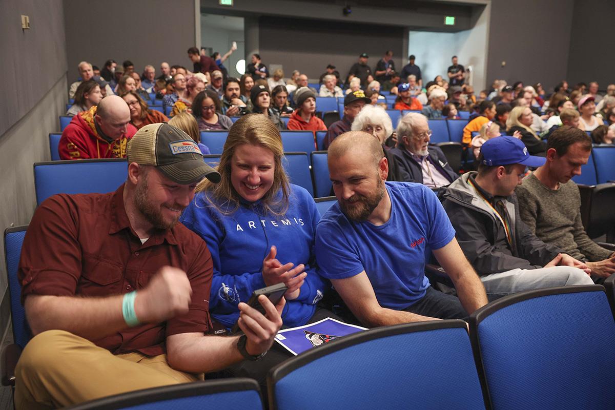 x01 AP Ivy Ceballo.jpg