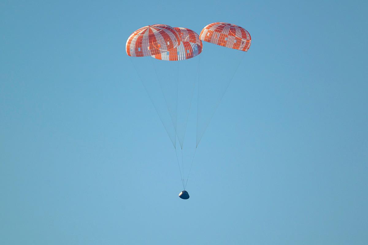 x AP Bill Ingalls.jpg