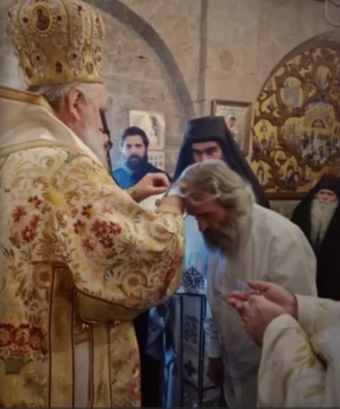 Otac Simeon, nekadašnji arhitekta Slobodan Dragović (4).PNG