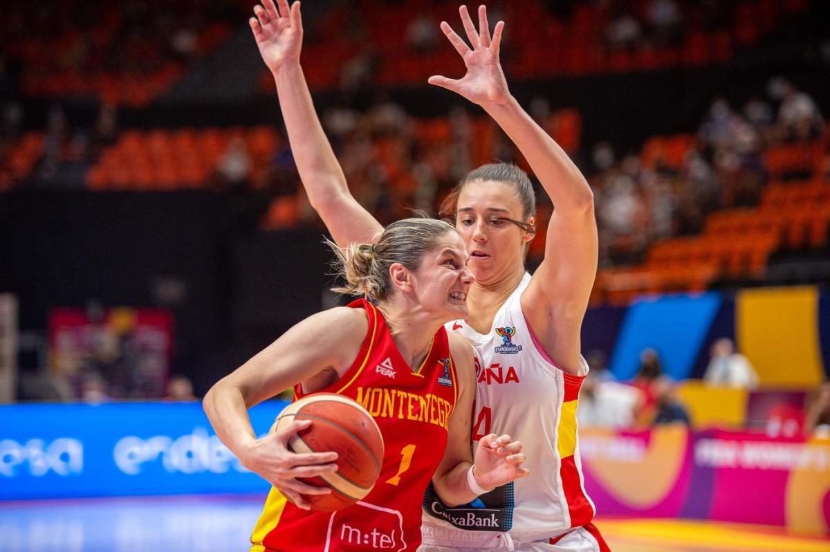 Jelena Dubljević u dresu reprezentacije Crne Gore