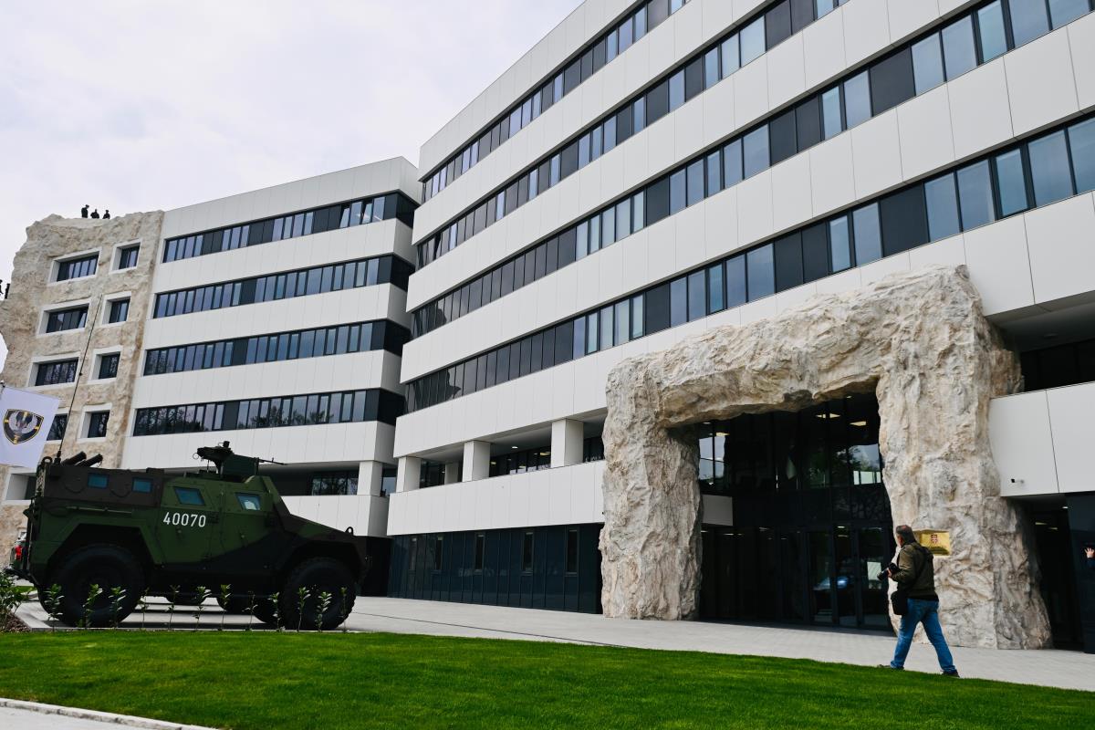 Aleksandar Vučić Dan Odreda vojne policije specijalne namene Kobre (13).jpeg