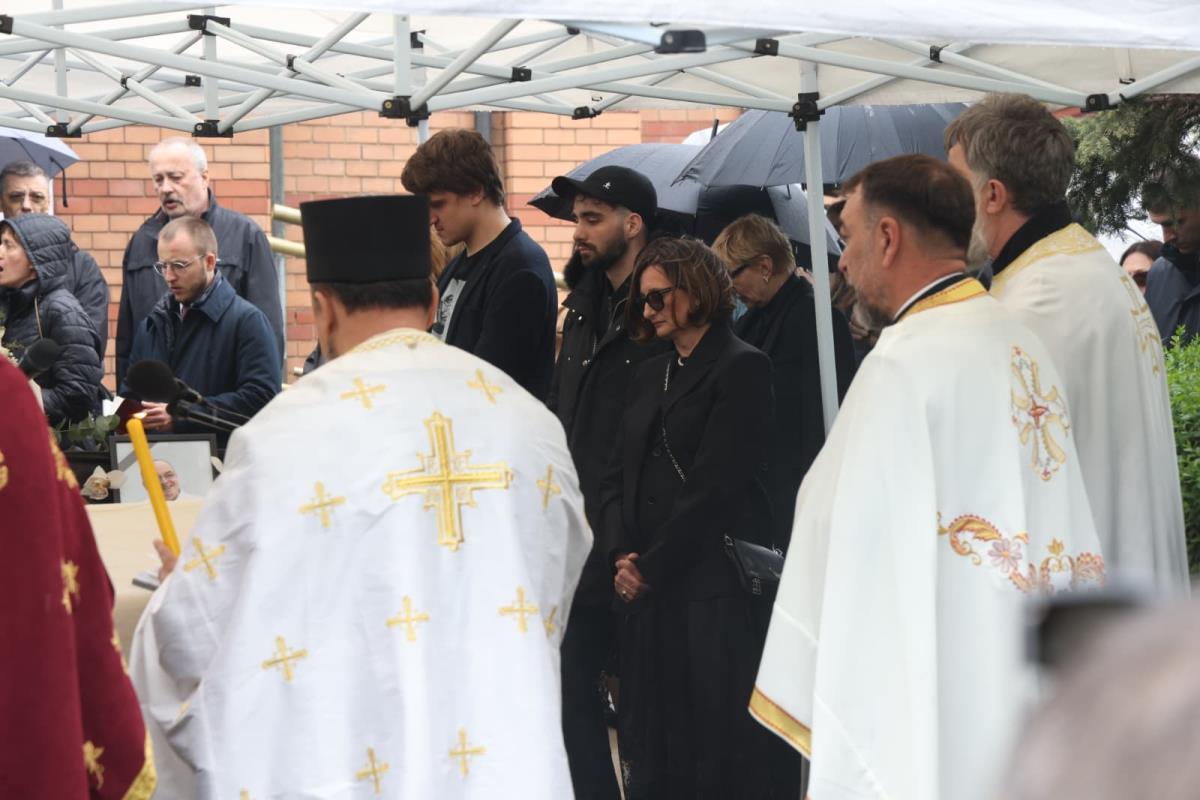 WhatsApp Image 2026-04-14 at 13.32.31.jpeg