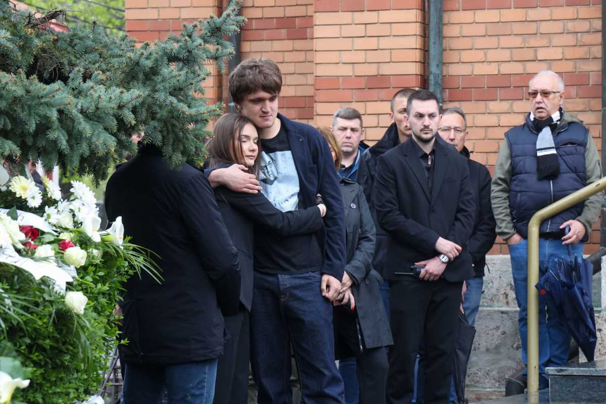 WhatsApp Image 2026-04-14 at 13.58.51 (2).jpeg