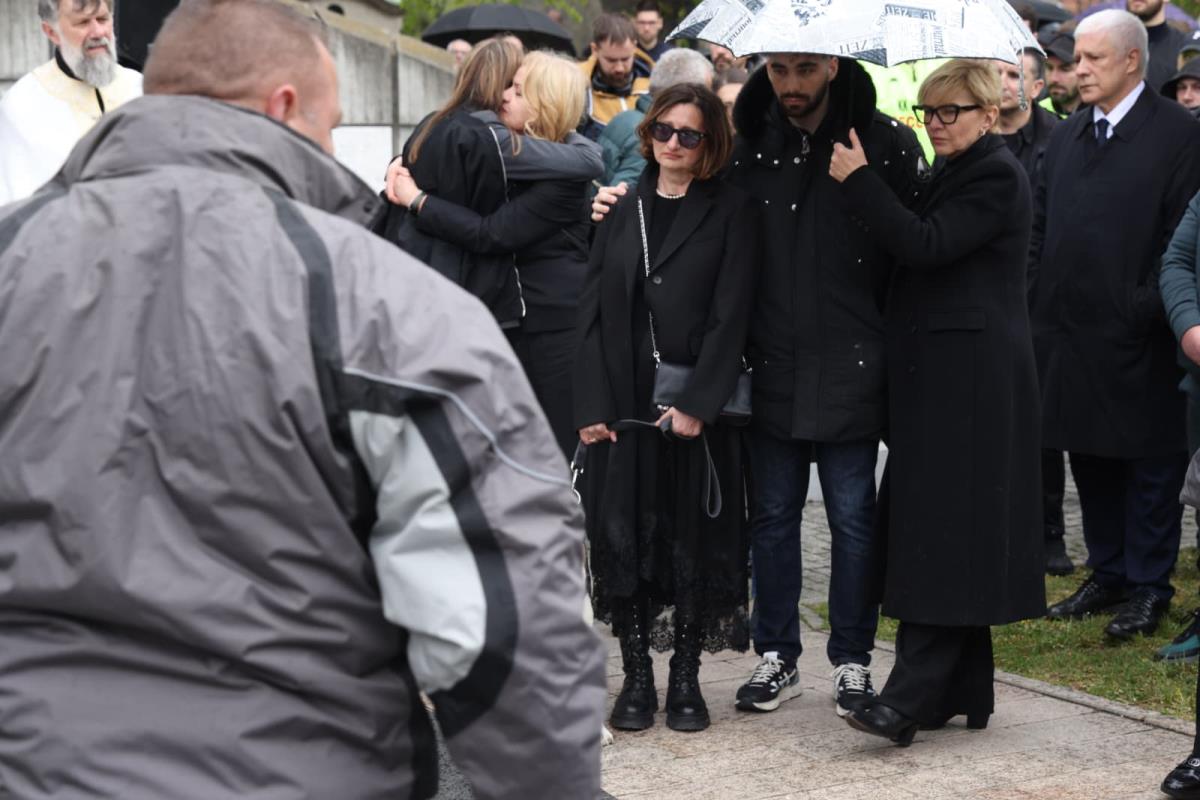 WhatsApp Image 2026-04-14 at 14.49.13 (1).jpeg