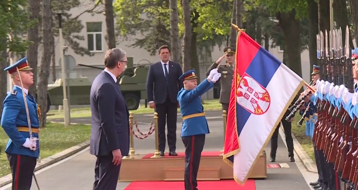 VučićGeneralštab vojske Srbije Banjica 2 (1).png