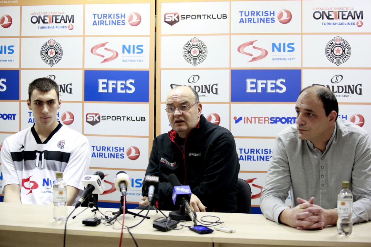 Milutinov01 News1 Marina Lopicic.jpg