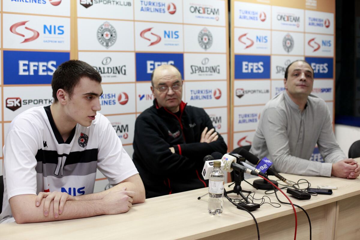 Milutinov04 News1 Marina Lopicic.jpg