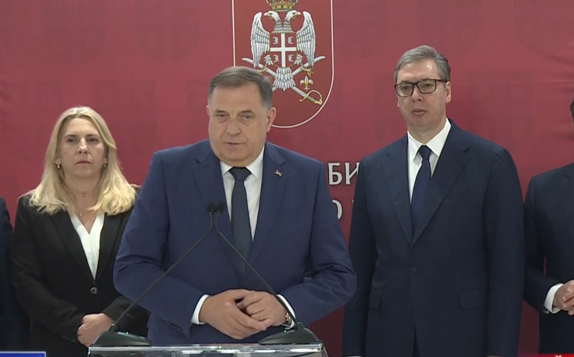 Aleksadar Vučić (5).png