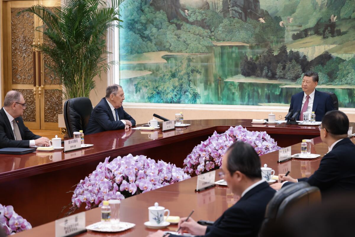 x01 EPA Russian Foreign Ministry Press.jpg