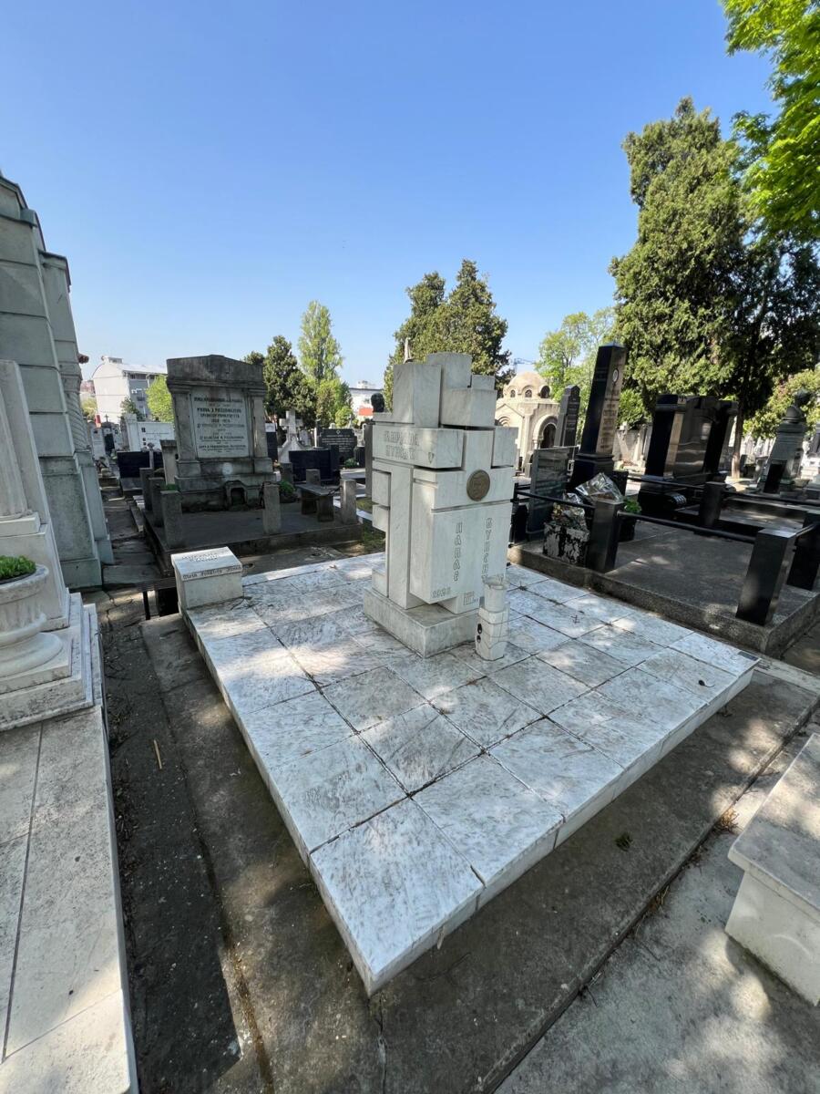 WhatsApp Image 2026-04-16 at 13.42.53.jpeg