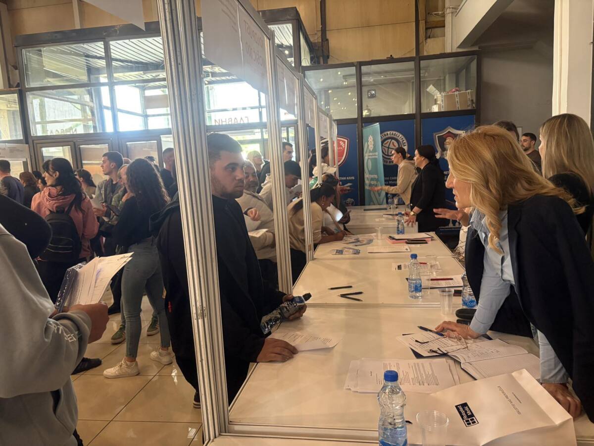 Sajam zapošljavanja u Sremskoj Mitrovici