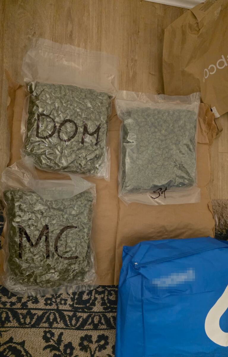 Hapšenje i zaplena oružja i narkotika