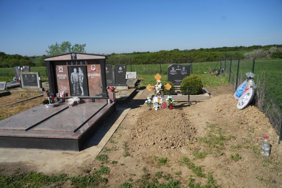 lazici_bresatac_19042026_0001 copy.jpg