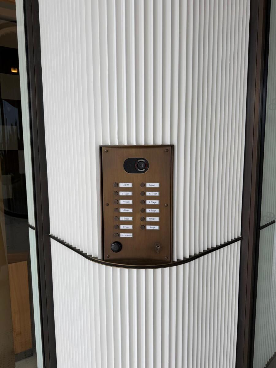 Lepa Brena Boba Zgrada (4).jpeg