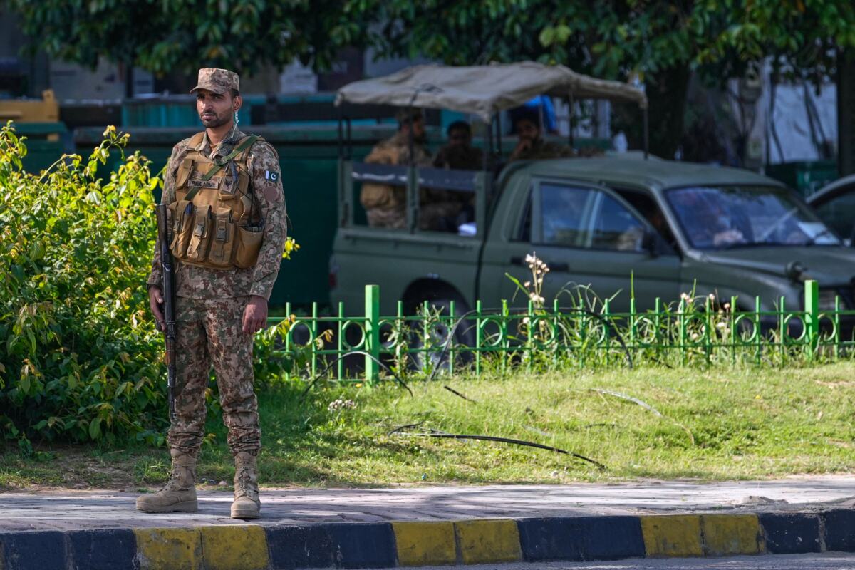 x02 AP Anjum Naveed.jpg