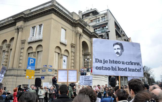 protest-beograd-nikola-tesla.jpg