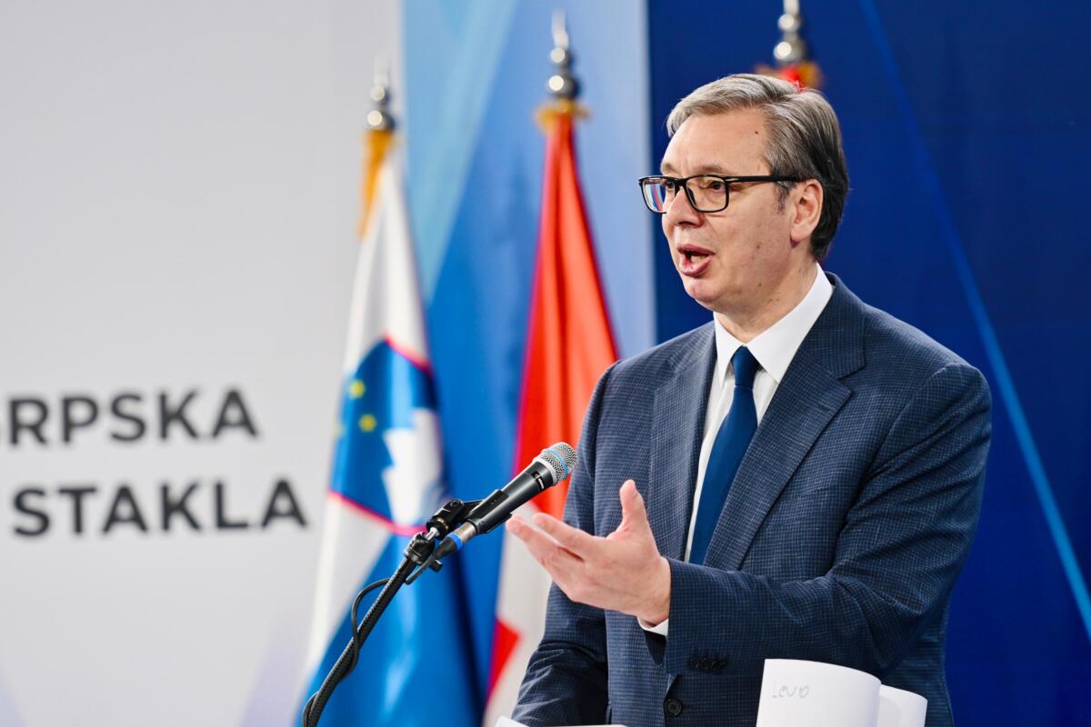 Aleksandar Vučić Paraćin otvaranje pogona fabrika stakla Vaider (12).jpeg