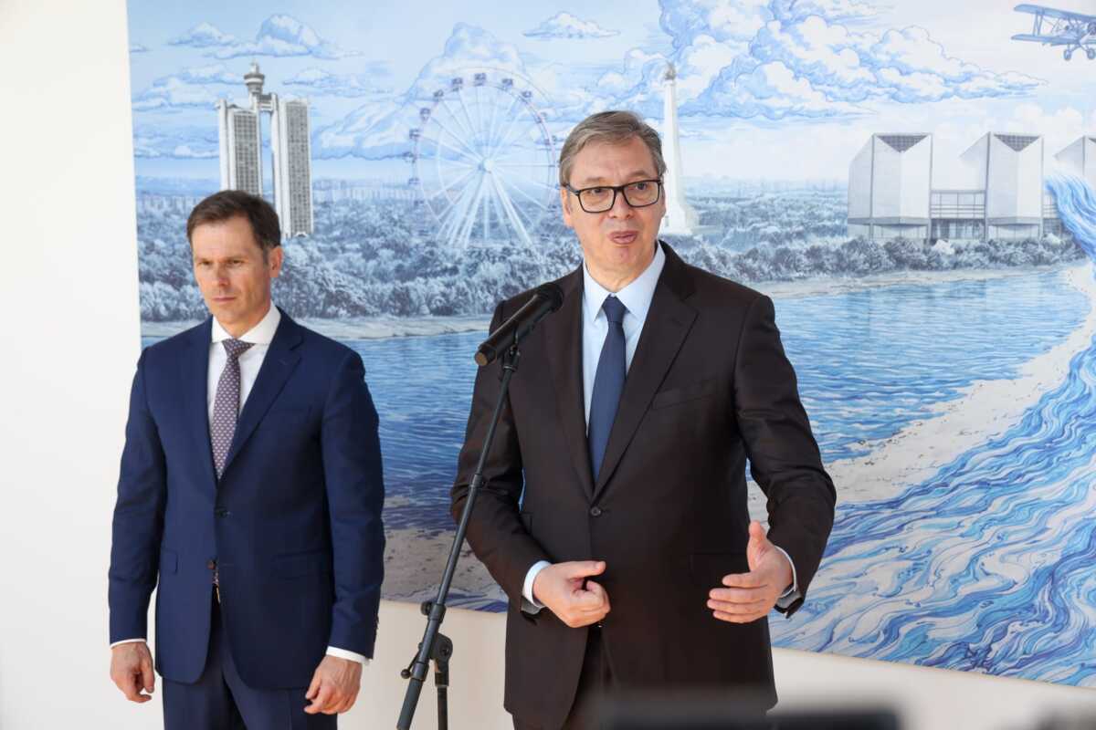 Aleksandar Vučić Kula Beograd vidikovac (1).jpeg