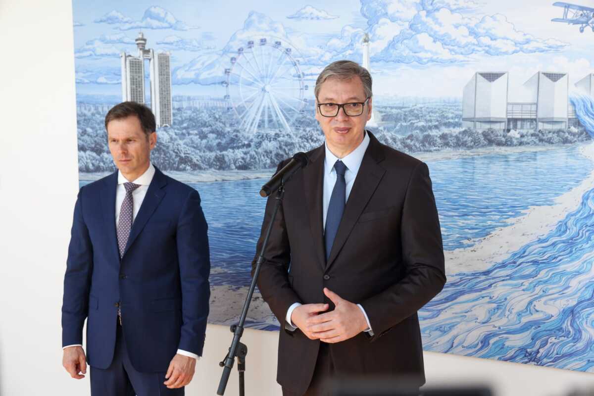 Aleksandar Vučić Kula Beograd vidikovac (4).jpeg