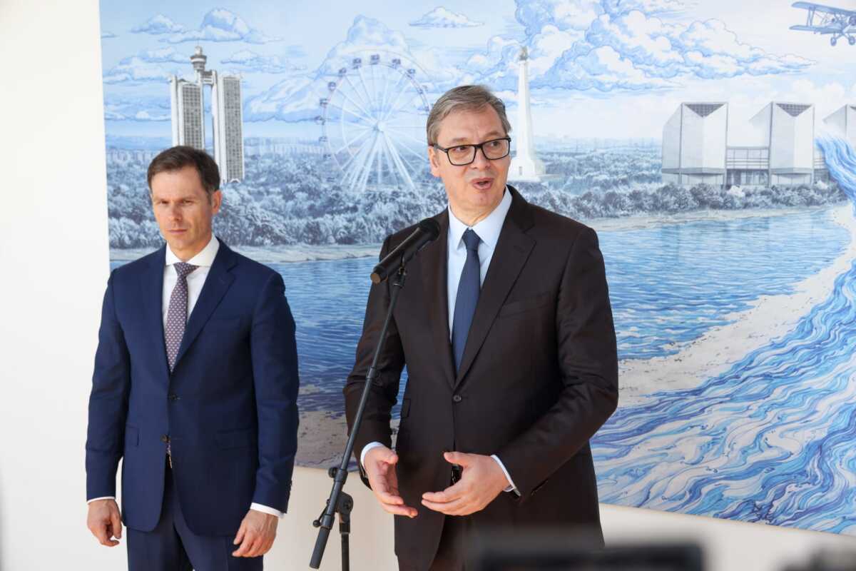 Aleksandar Vučić Kula Beograd vidikovac (8).jpeg