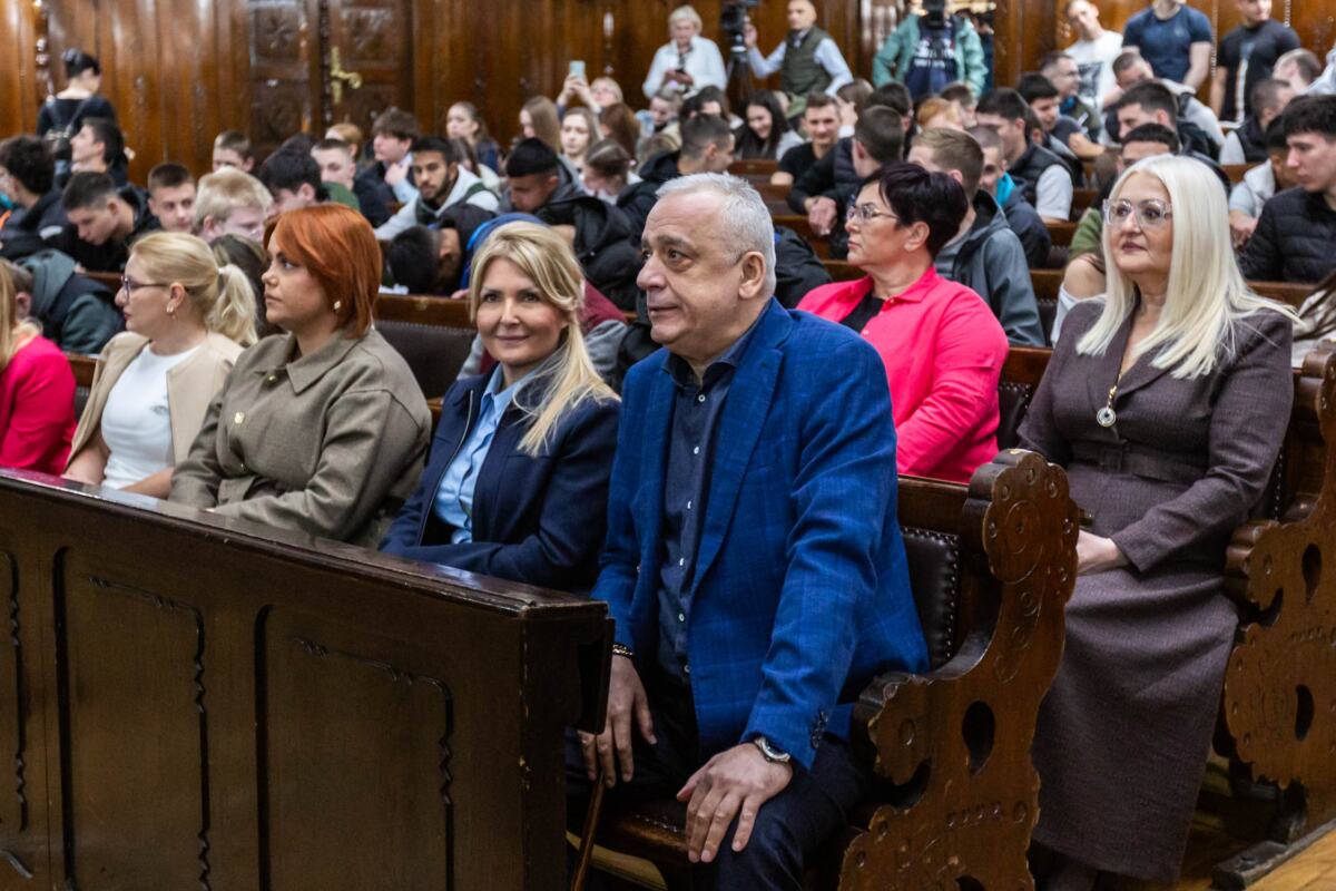 24 04 2026 expo-21.jpg