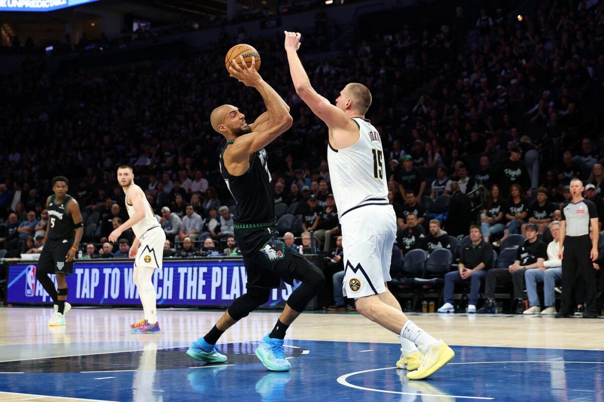 Nikola Jokić protiv Minesote