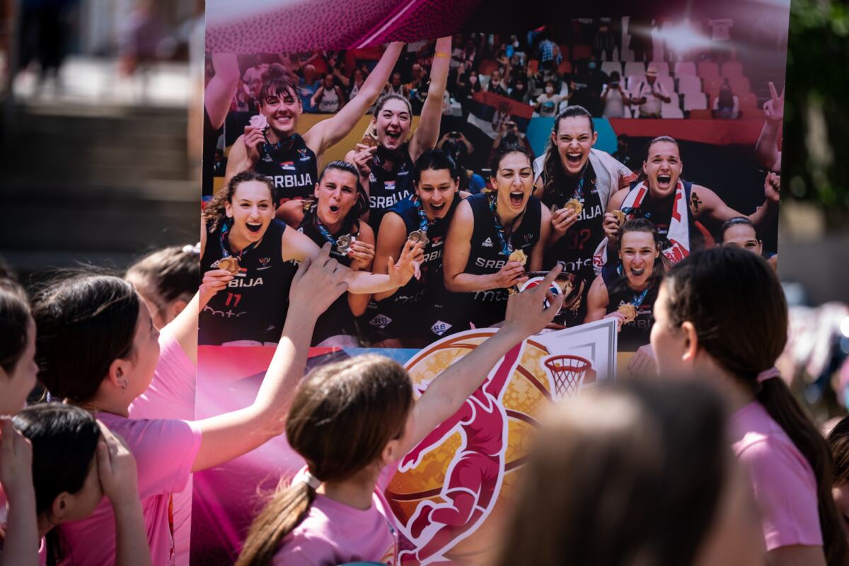 Košarka je za devojčice