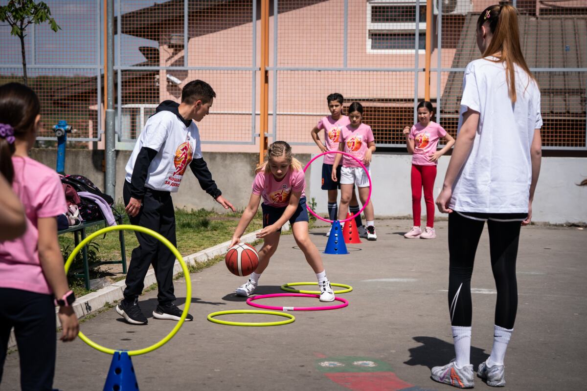 Košarka je za devojčice