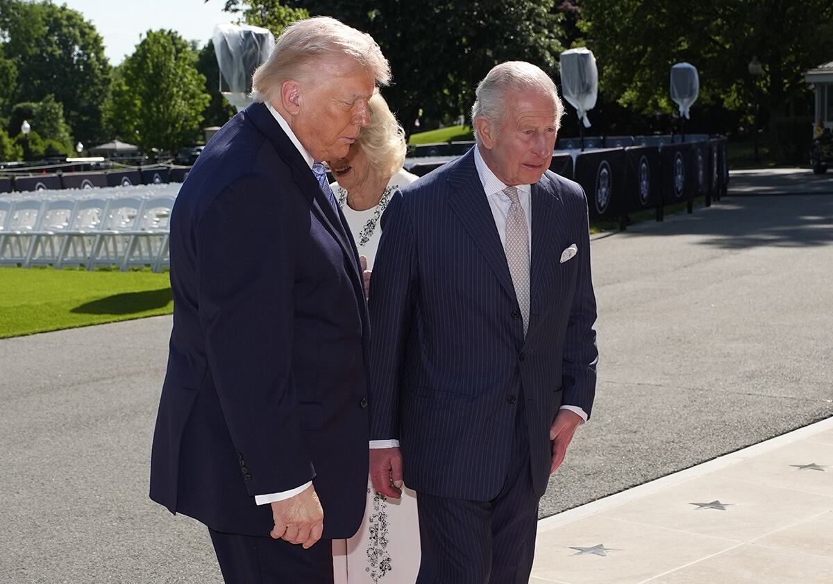 x04 EPA Yuri Gripas  Pool.jpg